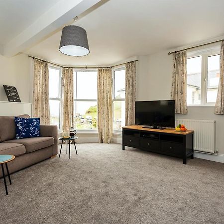 Seagulls Loft, Grove Apartments Илфракомб Екстериор снимка