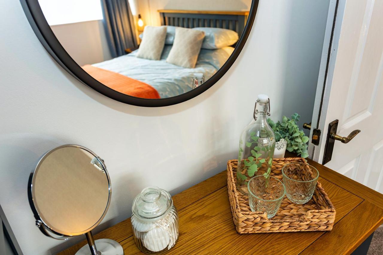Seagulls Loft, Grove Apartments Илфракомб Екстериор снимка